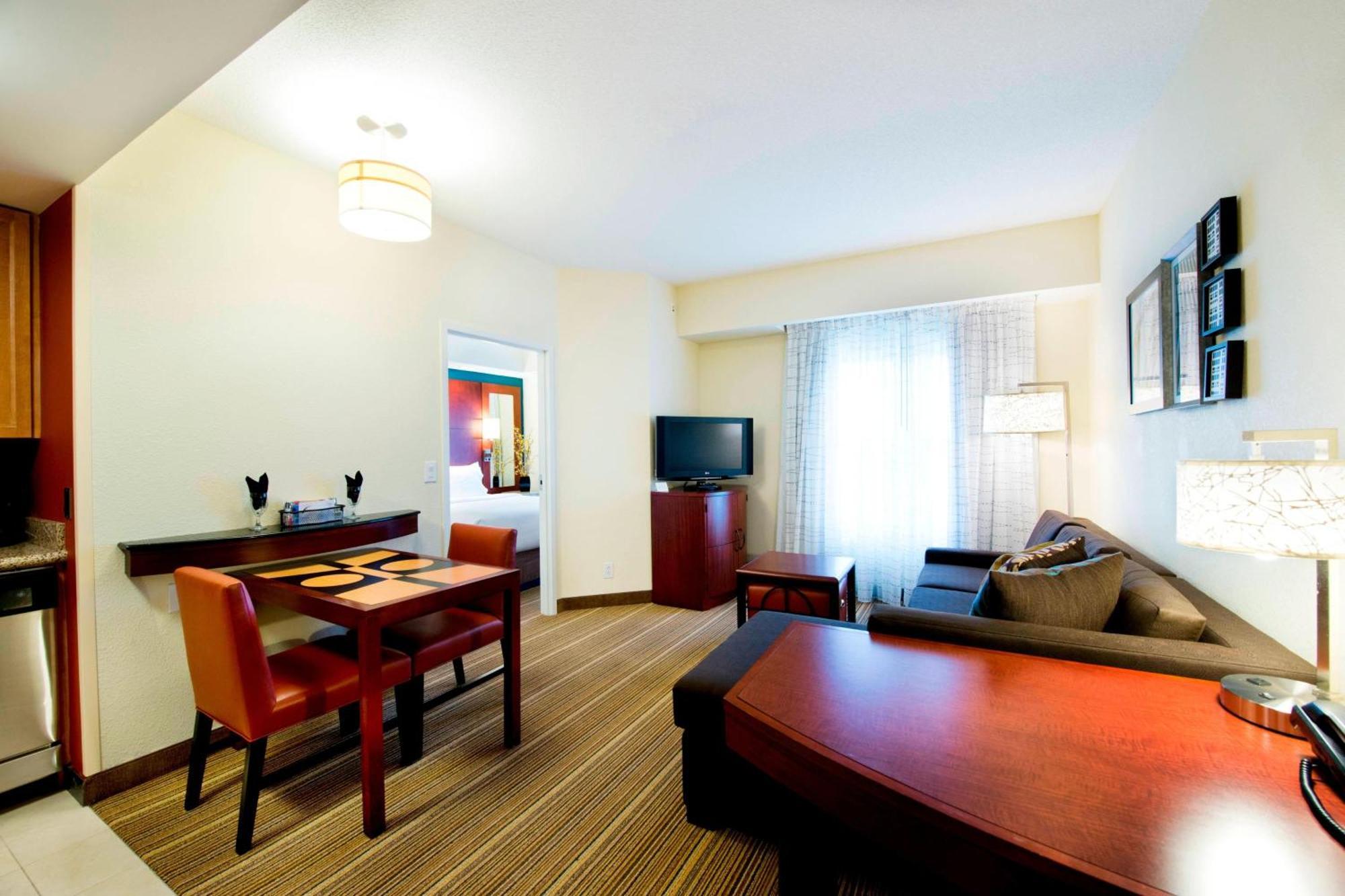 Residence Inn By Marriott Toronto Vaughan Exterior photo
