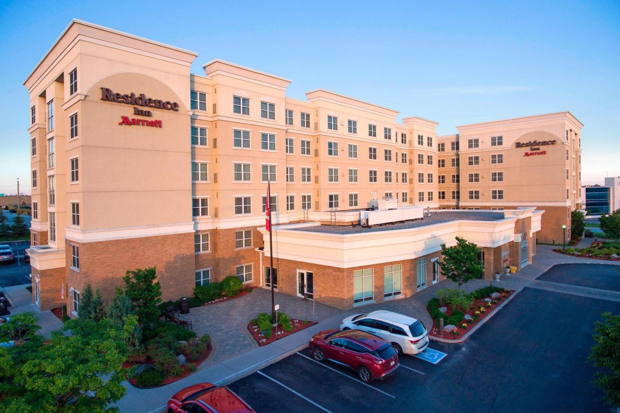 Residence Inn By Marriott Toronto Vaughan Exterior photo